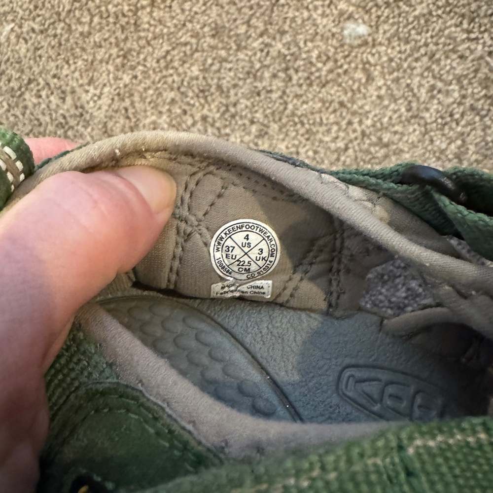 Keen Green Sandals with Textured Insole